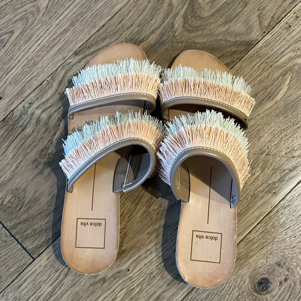 Dolce vita sandals - never worn